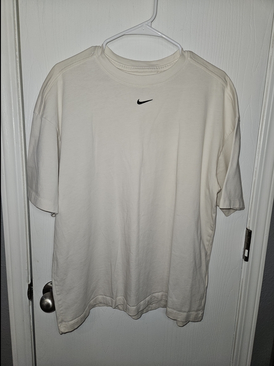 Nike Tops - Nike Women’s Cream Short Sleeve Crewneck Tee with Black Swoosh